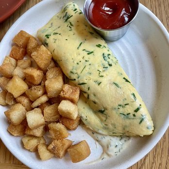 The Hoxton - Farm Egg Omelette - Hotels Near Me - Chicago, Illinois The Hoxton - Farm Egg Omelette - Hotels Near Me - Chicago, Illinois