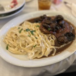 La Botte - Chicken Marsala also great flavor.......