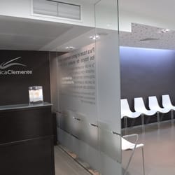 Clínica Dermatológica Clemente - Sala de espera