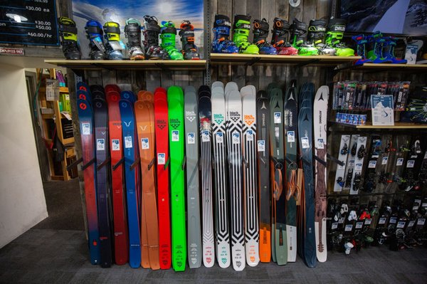 Hoback Sports by null