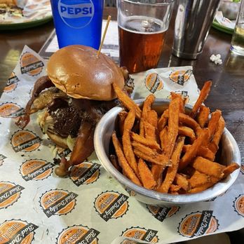 Bad Daddy's Burger Bar - Bars Near Me - Montgomery, Alabama