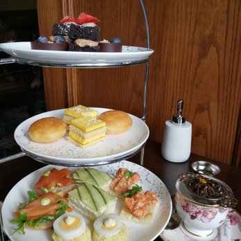 Fairmont Hotel Macdonald - Hotels Near Me - Edmonton, Alberta