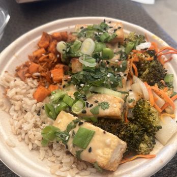 Original ChopShop - Thai Coconut Tofu - Salad Near Me - Fort Worth, Texas Original ChopShop - Thai Coconut Tofu - Salad Near Me - Fort Worth, Texas