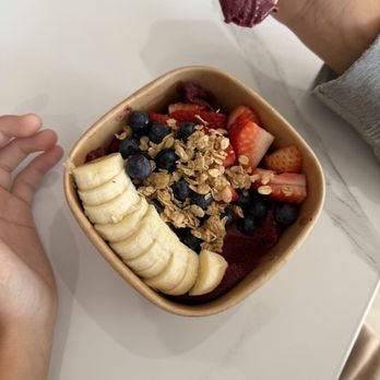 Ocean & Fifth - Açaí bowl - Coffee & Tea Near Me - Newport, Rhode Island Ocean & Fifth - Açaí bowl - Coffee & Tea Near Me - Newport, Rhode Island