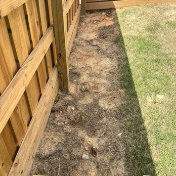 Aiken Fence - 2 1/2 feet setback from plans - Fences & Gates Near Me - Aiken, South Carolina Aiken Fence - 2 1/2 feet setback from plans - Fences & Gates Near Me - Aiken, South Carolina