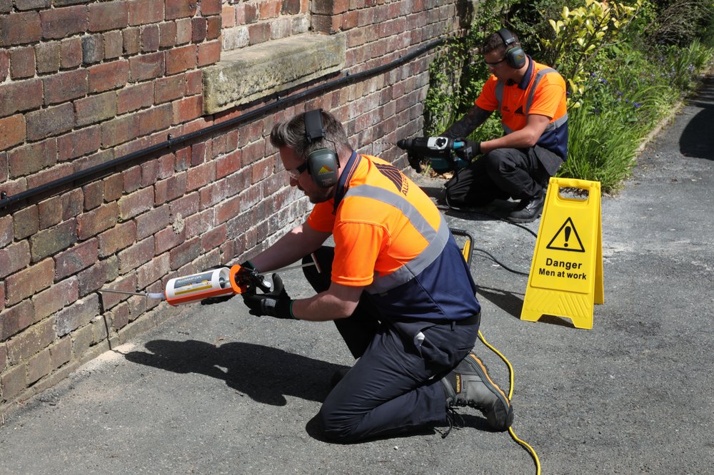 ALLERTON DAMP PROOFING KNOTTINGLEY 9 Weeland Road, Knottingley, West