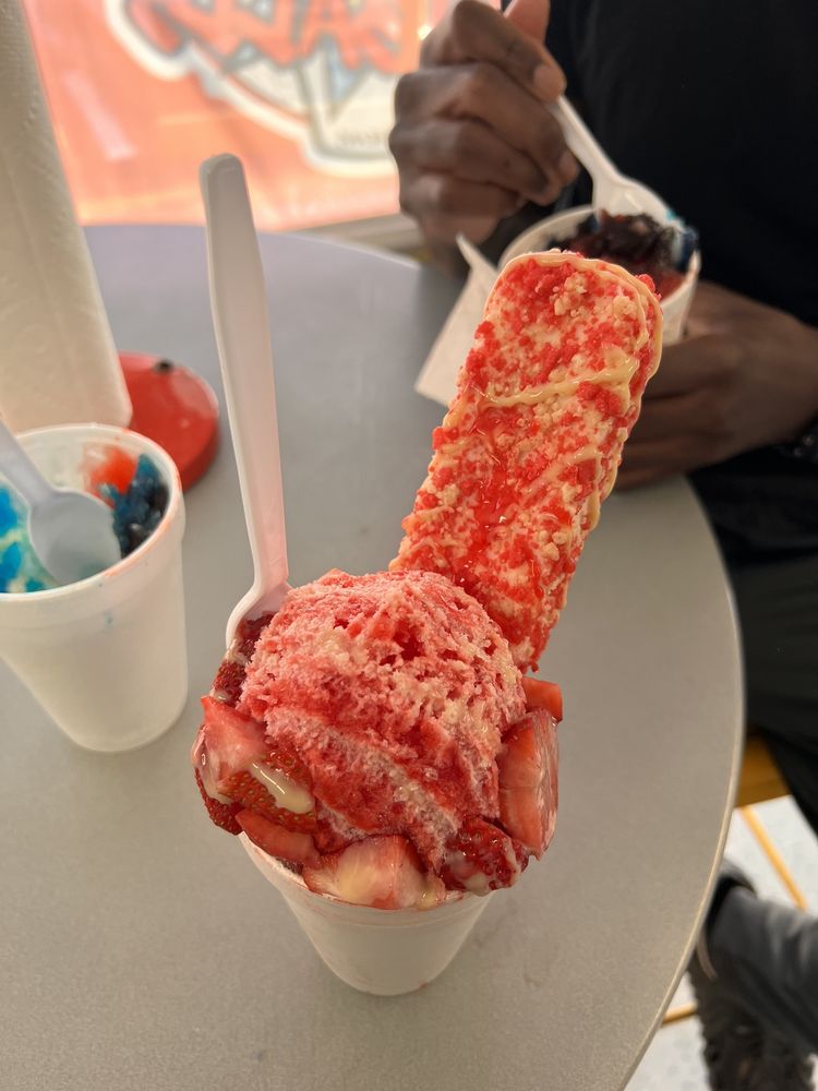 BAM! Snoballs Logo
