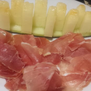 Gastrobar Sentits - This was really good and made up for the rubbery chicken! - Spanish Near Me - Figueres, GI
