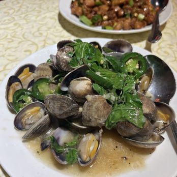 Boston Lobster - Clam with basil sauce - Chinese Near Me - Rosemead, California Boston Lobster - Clam with basil sauce - Chinese Near Me - Rosemead, California