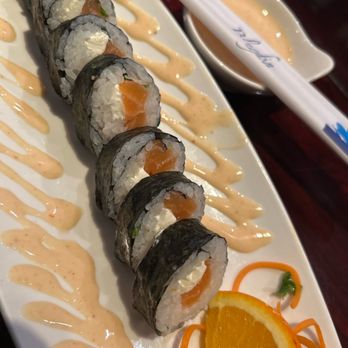 Bluefin Sushi Thai Grill - JB Roll - Sushi Bars Near Me - Parkland, Florida Bluefin Sushi Thai Grill - JB Roll - Sushi Bars Near Me - Parkland, Florida