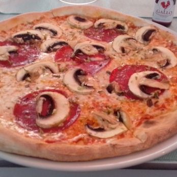 Gio & Gabi - Pizza Near Me - Tavira, 08