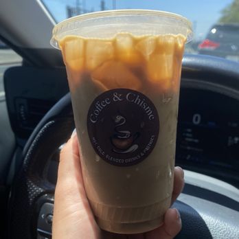 Coffee and Chisme - Vanilla iced caffe latte de - Coffee & Tea Near Me - South Gate, California