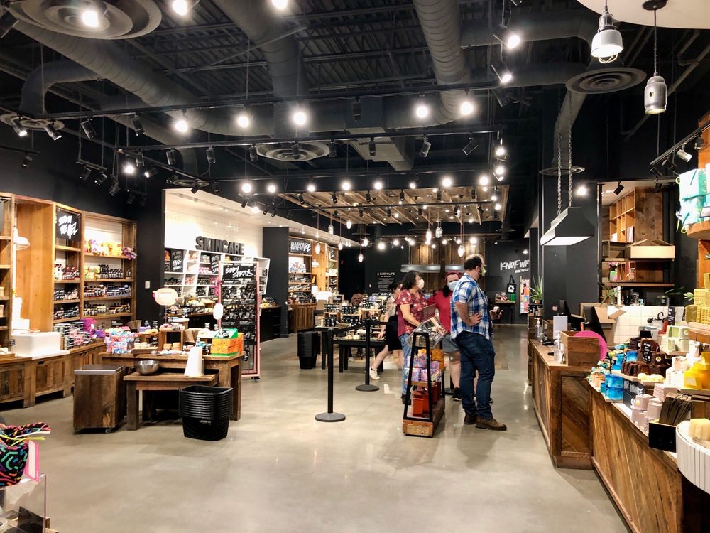 LUSH Updated August 2024 218 Photos & 102 Reviews 1961 Chain Bridge Rd, McLean, Virginia