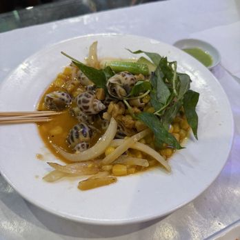 Oc A Chay - Snail $24 small portion - Vietnamese Near Me - San Gabriel, California Oc A Chay - Snail $24 small portion - Vietnamese Near Me - San Gabriel, California