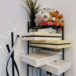 Ann’s Beauty House