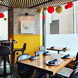 YumCha Milk Market - Inside