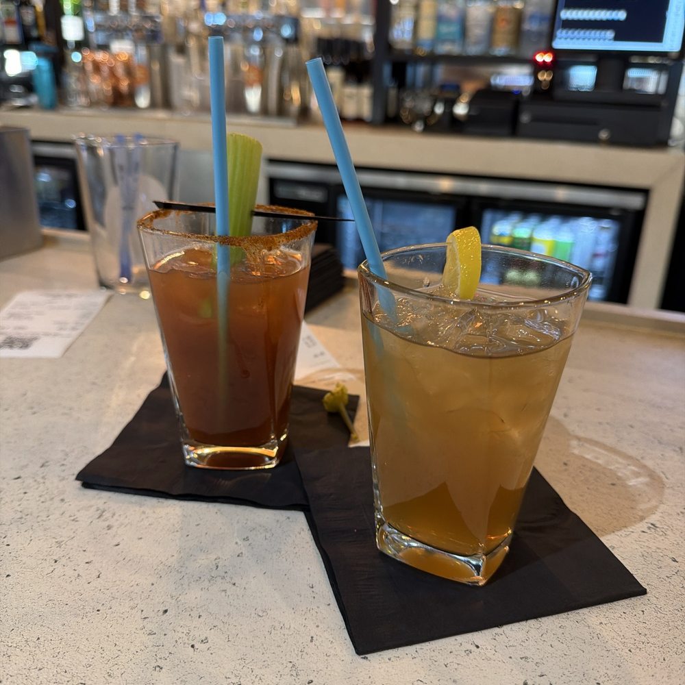 Breckenridge Brewery - Bloody Mary & Long island - Brewpubs Near Me - Denver, Colorado Breckenridge Brewery - Bloody Mary & Long island - Brewpubs Near Me - Denver, Colorado