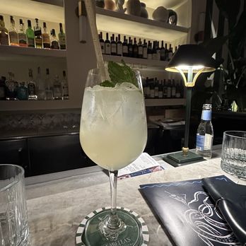 Issabella's - lemon spritzer - Mediterranean Near Me - Miami Beach, Florida