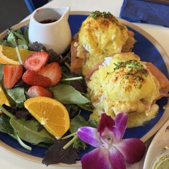 Nightingale - Salmon Benedict - Breakfast & Brunch Near Me - Huntington Beach, California Nightingale - Salmon Benedict - Breakfast & Brunch Near Me - Huntington Beach, California