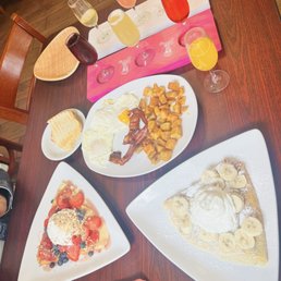 Yummm Forest Crepes & Nutella Crepe Yummm Forest Crepes & Nutella Crepe