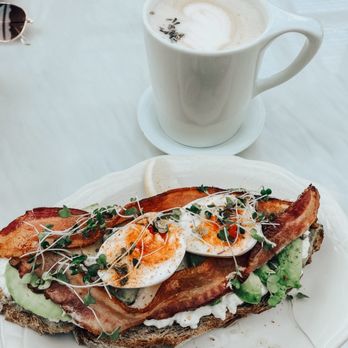 Sunflower Caffe - Avocado Toast - Coffee & Tea Near Me - Sonoma, California Sunflower Caffe - Avocado Toast - Coffee & Tea Near Me - Sonoma, California