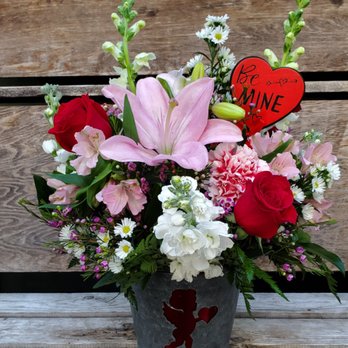 Flowers By Carole - Florists Near Me - Westbury, New York Flowers By Carole - Florists Near Me - Westbury, New York