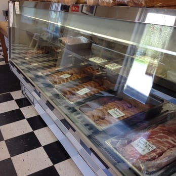 Pekarski's Sausage - Meat Shops Near Me - South Deerfield, Massachusetts