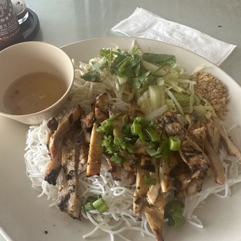 Pho Bac Hoa Viet - This is how they present their number 50 with chicken - Vietnamese Near Me - Sacramento, California Pho Bac Hoa Viet - This is how they present their number 50 with chicken - Vietnamese Near Me - Sacramento, California
