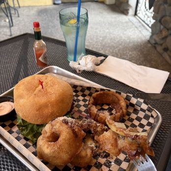 Dad's Kitchen - Onion rings with burger - New American Near Me - Fair Oaks, California