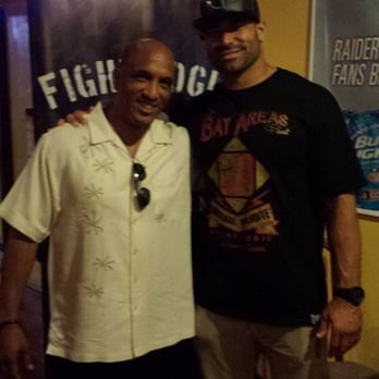 Massage Active - Michael Wilhoite of the 49ers #57 and I. This is my 3rd season working with him! - Massage Therapy Near Me - San Jose, California