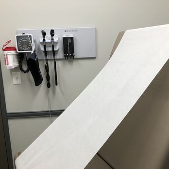 Midwest Express Clinic - Comfortable, clean, and private. - Urgent Care Near Me - River Forest, Illinois Midwest Express Clinic - Comfortable, clean, and private. - Urgent Care Near Me - River Forest, Illinois