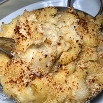 Muse @ the End - Scallop Mac and Cheese - New American Near Me - Montauk, New York Muse @ the End - Scallop Mac and Cheese - New American Near Me - Montauk, New York