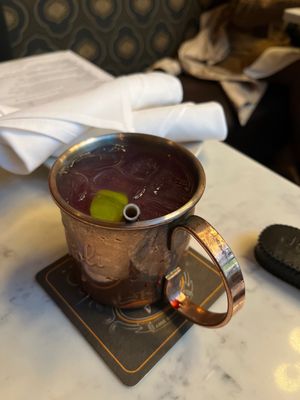 D4 Irish Pub & Cafe by null