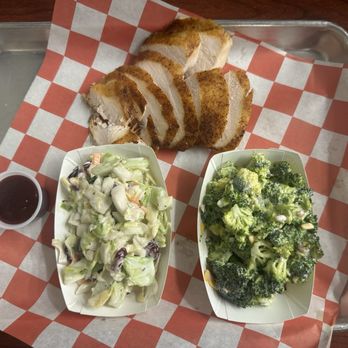 Dave's BBQ & Smokehouse - Barbeque Near Me - Benton, Illinois Dave's BBQ & Smokehouse - Barbeque Near Me - Benton, Illinois