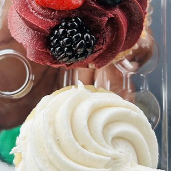 Linnybird Bakeshop - Triple Berry Cupcake & Wedding Cake Cupcake - Desserts Near Me - Hickory Creek, Texas Linnybird Bakeshop - Triple Berry Cupcake & Wedding Cake Cupcake - Desserts Near Me - Hickory Creek, Texas