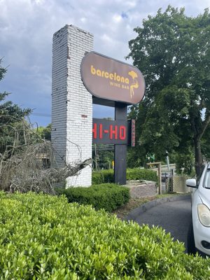 Barcelona Wine Bar by null