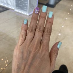 Gel manicure Gel manicure