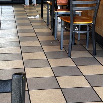 Baskin-Robbins - Trash - Ice Cream & Frozen Yogurt Near Me - Tulare, California Baskin-Robbins - Trash - Ice Cream & Frozen Yogurt Near Me - Tulare, California