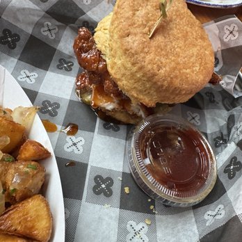 Recess - Chicken, Biscuit and Gravy - American Near Me - Chicago, Illinois Recess - Chicken, Biscuit and Gravy - American Near Me - Chicago, Illinois