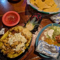 La Playa Cocina & Cantina