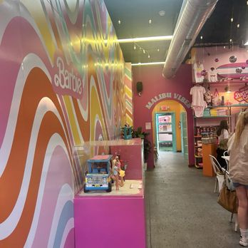 Malibu Barbie Cafe - Themed Cafes Near Me - Miami, Florida