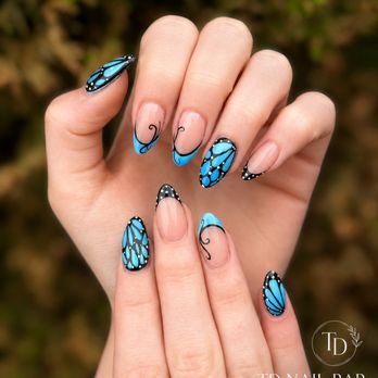 TD Nail Spa - Whispering wings and delicate swirls. #tdnailbar_stl#notd #nailinspo #nailoftheday #trendynails - Nail Salons Near Me - St Louis, Missouri TD Nail Spa - Whispering wings and delicate swirls. #tdnailbar_stl#notd #nailinspo #nailoftheday #trendynails - Nail Salons Near Me - St Louis, Missouri