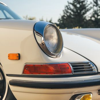 Detailing Paradise - Polishing and ceramic coating on a Porsche - Auto Detailing Near Me - Sonoma, California Detailing Paradise - Polishing and ceramic coating on a Porsche - Auto Detailing Near Me - Sonoma, California