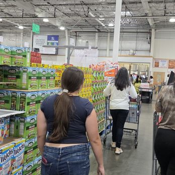 Costco Wholesale - Wholesale Stores Near Me - San Marcos, California