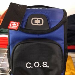 Laredo Embroidery Solutions - Lunch box with initial's
