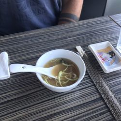 Sushi Wasabi - Comida aceitável