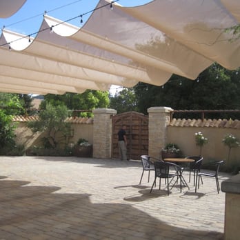Ramekins Culinary School, Events & Inn - Courtyard - Cooking Schools Near Me - Sonoma, California Ramekins Culinary School, Events & Inn - Courtyard - Cooking Schools Near Me - Sonoma, California
