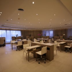 Nails 1010 & Spa