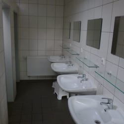 Campingplatz am Naturbad Hahn - Für die kleine Wäsche