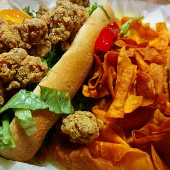 Florida Cracker Kitchen - Gator Po Boy with sweet potato chips - Southern Near Me - Brooksville, Florida Florida Cracker Kitchen - Gator Po Boy with sweet potato chips - Southern Near Me - Brooksville, Florida